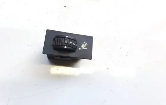 Citroen C4 I Seat heating switch 96637502xt 32419808