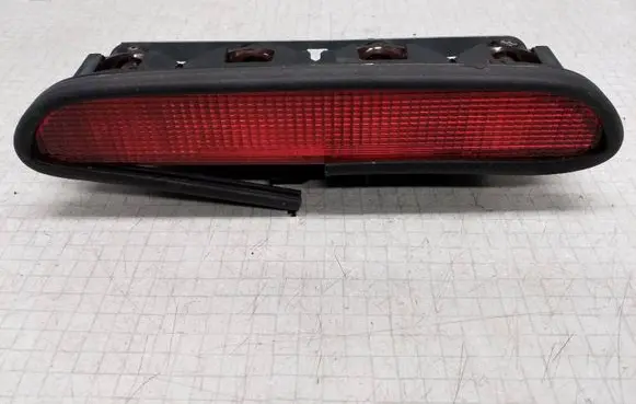 Mercedes-Benz A W168 Third/center stoplight 1668200056 ZE248001 8300029