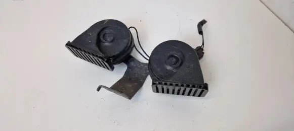 Jaguar I-Pace Horn signal J9D3-13A803-AB