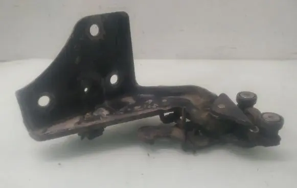 Citroen Berlingo Sliding door lower roller guide/hinge 