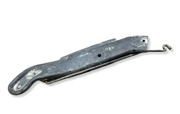 Volkswagen Crafter Headlight/headlamp mounting bracket 7C0805931
