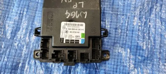 Mercedes-Benz ML W164 Door control unit/module A1648206526