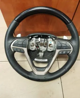 Jeep Grand Cherokee Steering wheel P1WE282X9AD 0552WG02B135YK