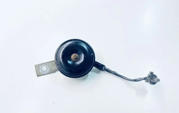 Mitsubishi Lancer X Horn signal 8211A015