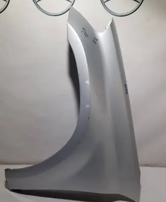 Mercedes-Benz GL X164 Fender BLOTNIKKLEWYX164