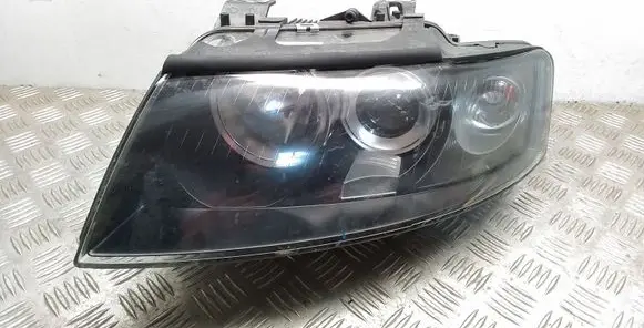 Audi A4 S4 B6 8E 8H Headlight/headlamp