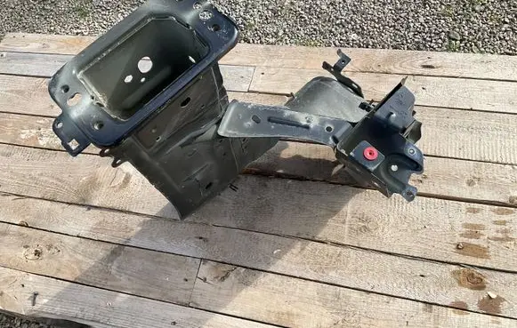 Ford Fiesta Front side member 8A61A16C199AD C9J8A