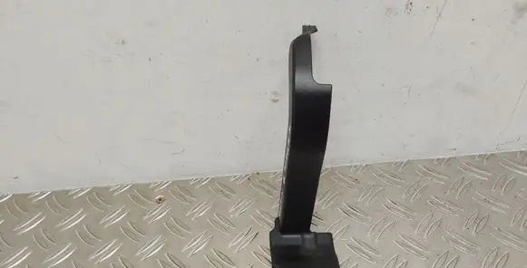 Tesla Model X Rear seat rail trim cover 106695500C