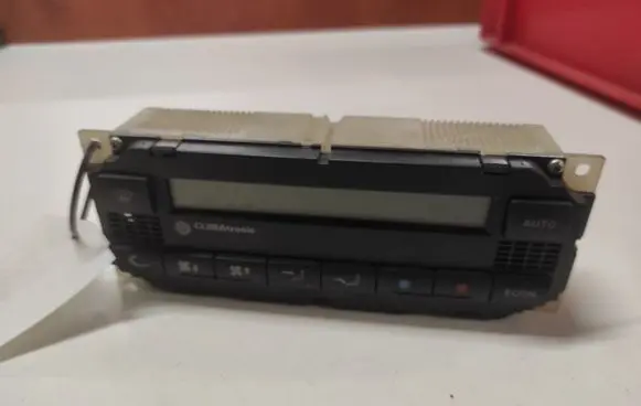 Volkswagen Golf IV Climate control unit 5HB00761710 3B1907044B