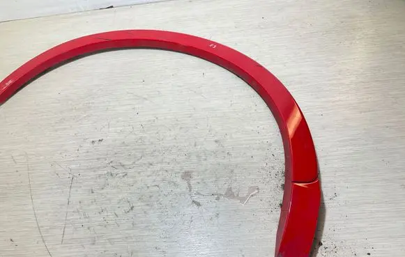 Audi Q3 8U Rear arch 1T0853818A 8U0853818B
