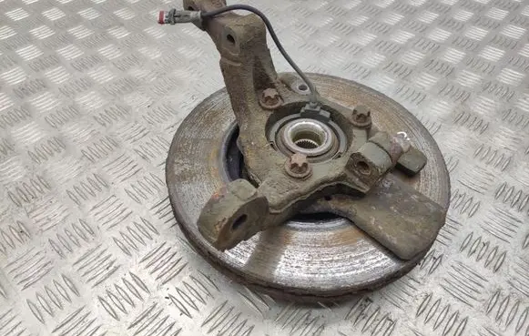 Opel Astra H Front wheel hub