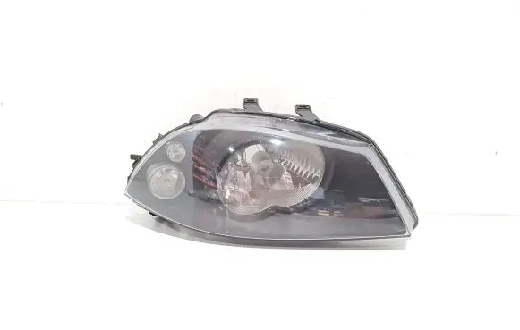 Seat Ibiza III (6L) Headlight/headlamp 6L1941022A 89306240