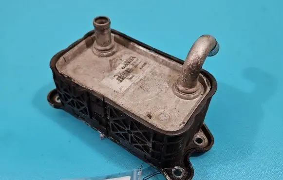 Engine oil radiator
