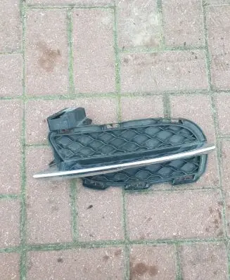 Jaguar XJ X351 Front bumper lower grill AW9315K232AB
