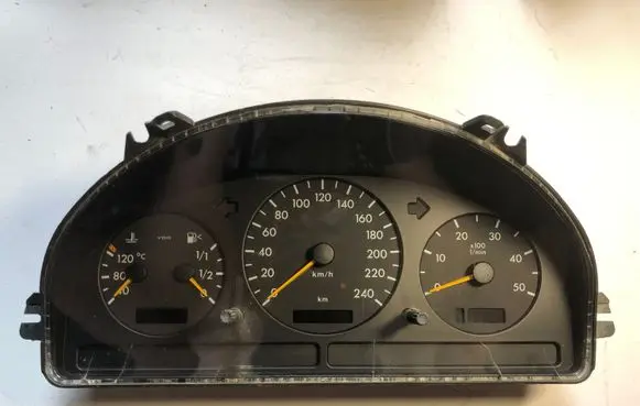 Mercedes-Benz ML W163 Speedometer (instrument cluster) A1635407611 0043200009093 200009093
