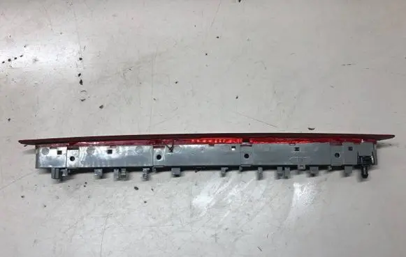 BMW X1 E84 Third/center stoplight 2990993 90018294