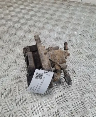 Volkswagen PASSAT B6 Front brake caliper