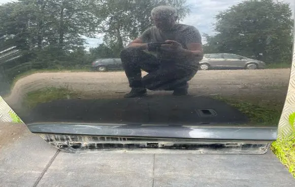 Rear door