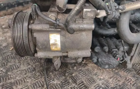 Ford Mondeo Mk III Air conditioning (A/C) compressor (pump)