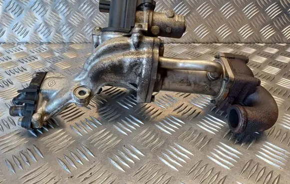 Nissan Note (E11) EGR valve 8200282949 8200550348 8200545260