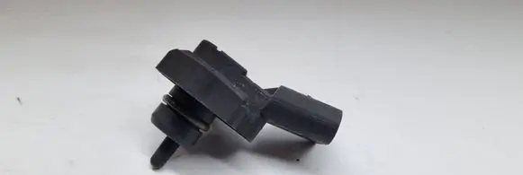 Volkswagen PASSAT B5 Air pressure sensor 0281002177