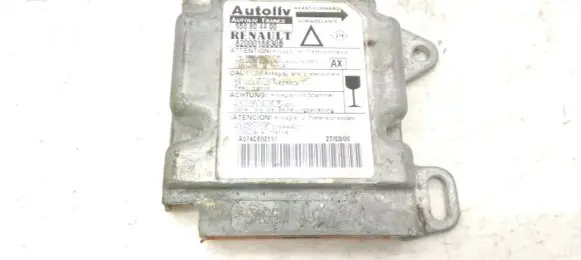 Renault Laguna I Airbag control unit/module 550804400 8200018830B