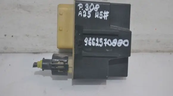 Peugeot 3008 I Glow plug pre-heat relay 9662570880 018010953 BCP2004
