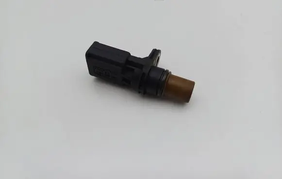 Volkswagen Touran I Camshaft position sensor 06C905163B
