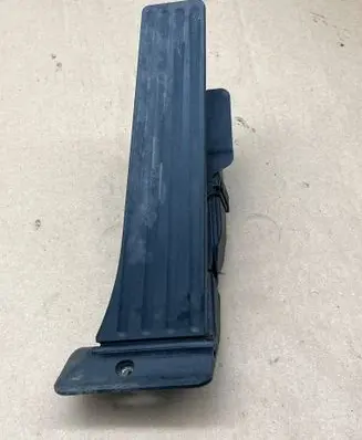 BMW 3 F30 F35 F31 Accelerator throttle pedal 6853176 12037313DE 6PV01043530