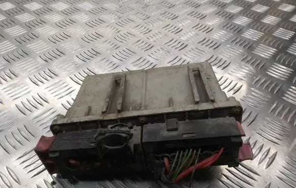 Opel Astra G Fan control module 24410129