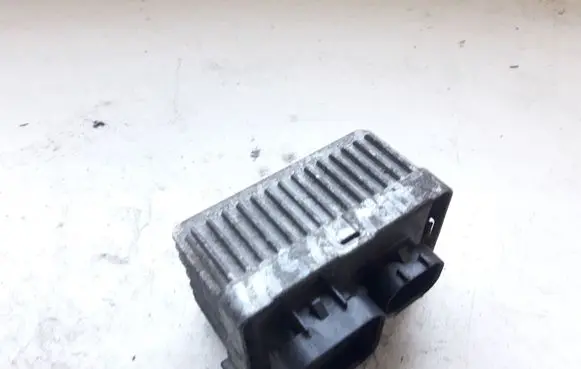 Opel Insignia A Glow plug pre-heat relay