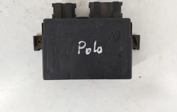 Volkswagen Polo III 6N 6N2 6NF Comfort/convenience module 