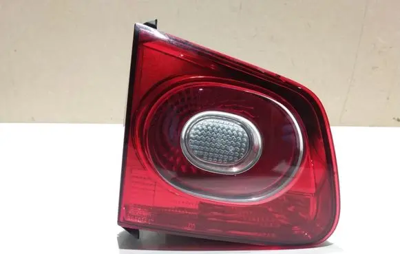 Volkswagen Tiguan Tailgate rear/tail lights 5N0945093B