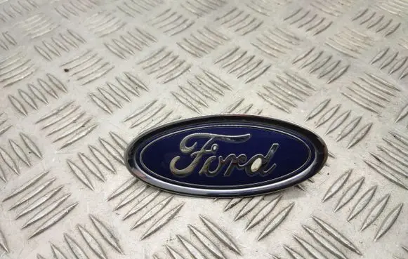 Ford Focus Manufacturer badge logo/emblem 