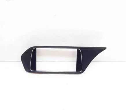 Mercedes-Benz E A207 Radio/GPS head unit trim A2076800936