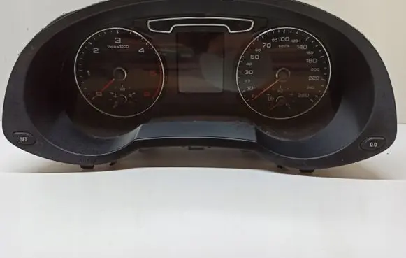 Audi RSQ3 Speedometer (instrument cluster) 