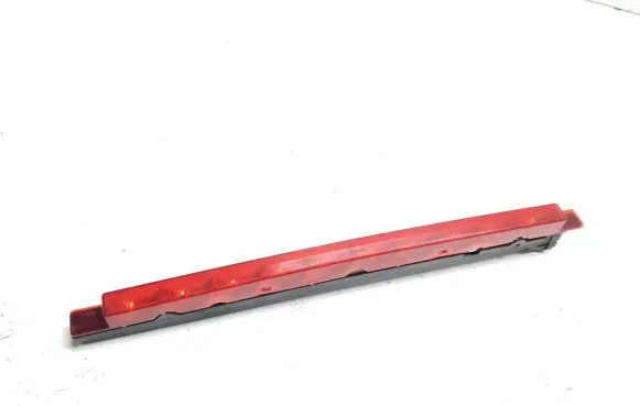 Audi A6 S6 C5 4B Third/center stoplight 4B0945097