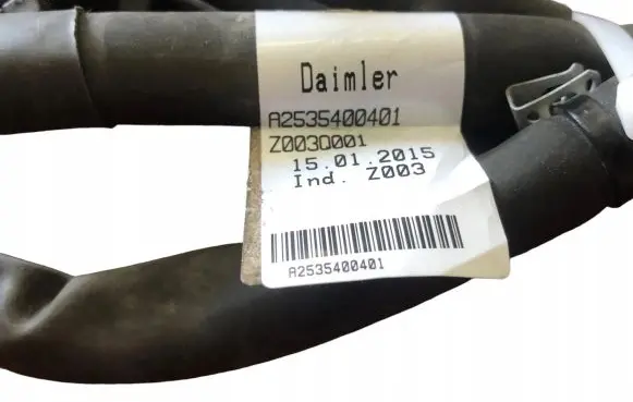 Mercedes-Benz GLC X253 C253 Positive cable (battery) 2535400401