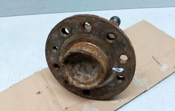 Opel Astra G Rear wheel hub spindle/knuckle 