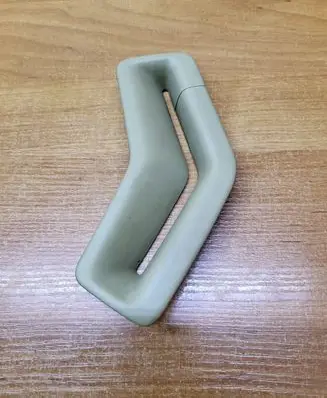 Volvo S80 Seat belt trim 