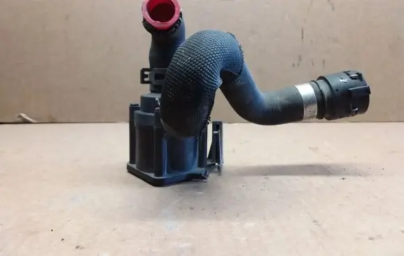 Audi A4 S4 B8 8K Electric auxiliary coolant/water pump 8K0965561A