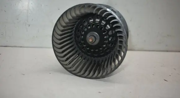 Peugeot 308 SW Heater fan/blower T1011131B
