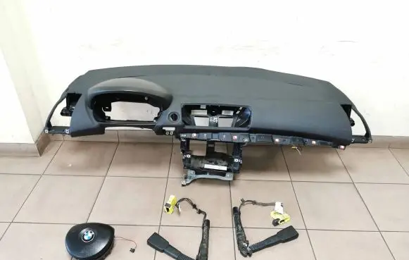 BMW 1 E81 E87 Airbag set with panel 75064014 8950343 397066870051