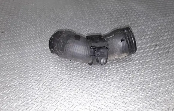 Mazda 2 Intercooler hose/pipe
