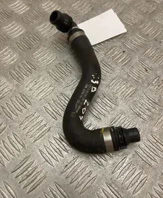 Mercedes-Benz C W205 Engine coolant pipe/hose A2058301701