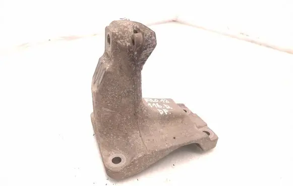BMW 1 F20 F21 Engine mounting bracket 6788612 18129010