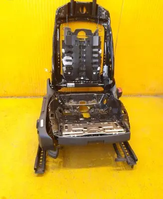 Volkswagen PASSAT B8 Front passenger seat 