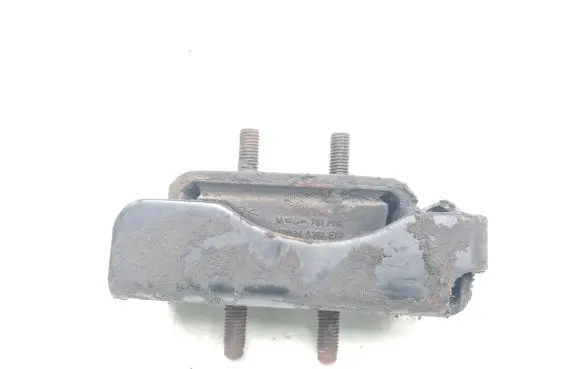 Iveco Daily 3rd gen Engine mount bracket 500345261