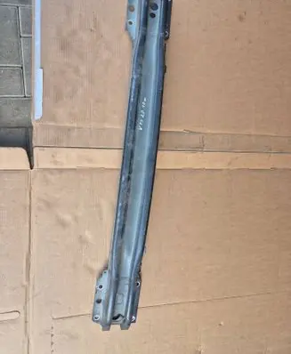 Volvo V70 Front bumper cross member 30791152
