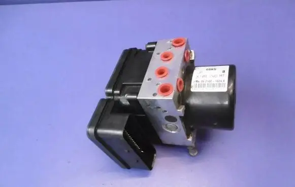 Suzuki Alto ABS Pump 06210210244 06210953943 06261932961